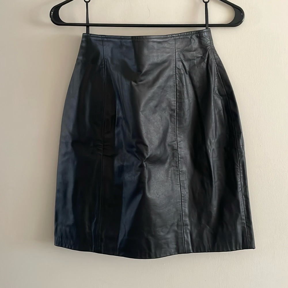 Byrnes & Baker Leather Skirt (26-28 inch waist)